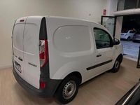 Begagnad Renault Kangoo 75 HK (55 kW) 2019 Vit Minibuss