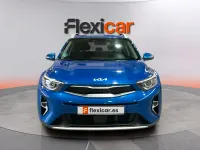 Usado Kia Stonic 101 CV (74 kW) 2024 Azul SUV