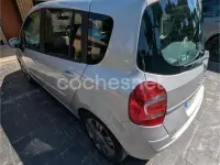 Usado Renault Grand Modus Exception 90 CV (66 kW) 2011 Gris / plata Monovolumen