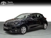 Usado Toyota Yaris Hybrid Active 116 CV (85 kW) 2021 Negro