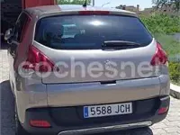 Usado Peugeot 3008 Style 115 CV (84 kW) 2015 Beige Familiar