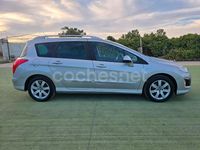 Usado Peugeot 308 SW Sportium 120 CV (88 kW) 2011 Gris / plata Familiar
