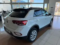 Usado VW T-Roc Life 110 CV (80 kW) 2022 Blanco SUV