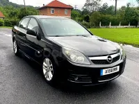 Usado Opel Vectra Sport 150 CV (110 kW) 2006 Negro Berlina