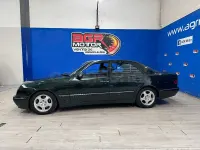 Usado Mercedes E320 Avantgarde 197 CV (144 kW) 2000 Verde Berlina