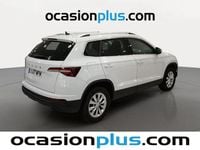 Usado Skoda Karoq Selection 116 CV (85 kW) 2024 Blanco SUV