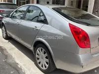 Usado Nissan Primera Acenta 140 CV (102 kW) 2004 Gris / plata Berlina