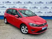 Usado VW Golf Sportsvan 110 CV (80 kW) 2015 Rojo Monovolumen