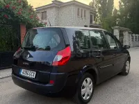 Usado Renault Grand Scénic II Business 105 CV (77 kW) 2009 Azul Monovolumen