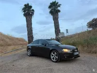 Usado Audi A4 120 CV (88 kW) 2012 Negro Berlina