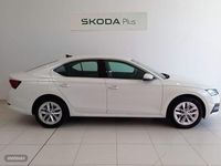 Nuevo Skoda Octavia G-TEC Ambition 130 CV (95 kW) 2025 Blanco Berlina
