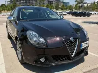 Usado Alfa Romeo Giulietta Super 120 CV (88 kW) 2017 Negro Utilitario