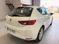Usado Seat Leon Reference 105 CV (77 kW) 2014 Blanco Berlina