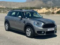 Begagnad Mini Cooper Countryman 136 HK (100 kW) 2019 Grå SUV