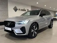 Usado Volvo XC60 Plus 350 CV (257 kW) 2025 Gris / plata SUV