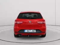 Usado Seat Leon FR 150 CV (110 kW) 2016 Rojo Familiar