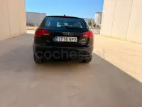 Usado Audi A3 Ambiente 105 CV (77 kW) 2007 Negro Utilitario