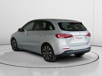 Usado Mercedes B180 116 CV (85 kW) 2021 Gris Monovolumen