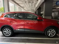 Usado Renault Kadjar Zen 130 CV (95 kW) 2017 Rojo SUV