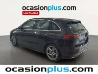 Usado Mercedes B200 150 CV (110 kW) 2023 Negro Monovolumen