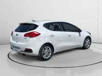 Usado Kia Ceed GT 90 CV (66 kW) 2014 Blanco Berlina