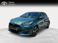 Usado Toyota Yaris Hybrid Style 116 CV (85 kW) 2025 Verde Berlina