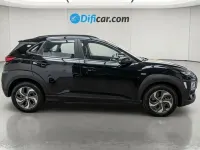 Usado Hyundai Kona 141 CV (103 kW) 2021 Negro SUV