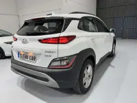 Usado Hyundai Kona 120 CV (88 kW) 2022 Blanco SUV