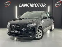 Usado Opel Grandland X 130 CV (95 kW) 2019 Negro SUV
