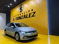 Usado VW Golf VIII Life 110 CV (80 kW) 2023 Gris / plata Familiar