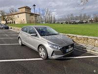 Usado Hyundai i20 84 CV (61 kW) 2021 Gris / plata Utilitario