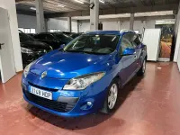 Usado Renault Mégane GrandTour Dynamique 130 HP (95 kW) 2011 Azul Carrinha