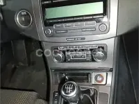 Usado VW Passat Edition 110 CV (80 kW) 2010 Marrón Familiar