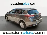 Usado Toyota Auris Hybrid Active 136 CV (100 kW) 2017 Gris Berlina