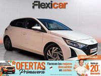 Usado Hyundai i20 100 CV (73 kW) 2024 Blanco Berlina