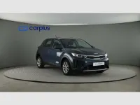Usado Kia Stonic 84 CV (61 kW) 2023 Azul SUV