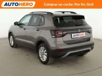Usado VW T-Cross Advance 110 CV (80 kW) 2021 Gris SUV
