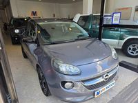 Usado Opel Adam Glam 87 HP (63 kW) 2015 Cinzento Citadino