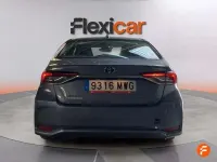 Käytetty Toyota Corolla Active 140 HP (102 kW) 2024 Harmaa Viistoperä