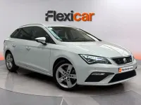 Usado Seat Leon ST FR 150 CV (110 kW) 2017 Blanco Familiar
