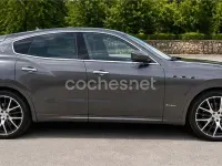 Usado Maserati Levante 275 CV (202 kW) 2019 Gris / plata SUV