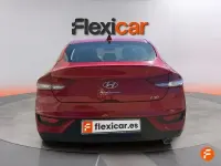 Usado Hyundai i30 Style 140 CV (102 kW) 2019 Rojo