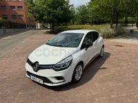 Usado Renault Clio IV Life 75 CV (55 kW) 2018 Blanco Berlina