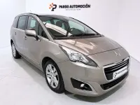 Usado Peugeot 5008 Style 120 CV (88 kW) 2017 Gris Monovolumen