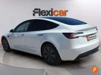 Usado Tesla Model 3 RWD 208 kW (283 CV) 2024 Blanco Berlina