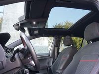 Usado VW Golf VII GTI 230 CV (169 kW) 2017 Blanco Berlina