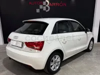 Usado Audi A1 Sportback Ambition 90 CV (66 kW) 2012 Blanco Utilitario