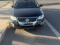 Usado VW Passat Highline 140 CV (102 kW) 2008 Negro Berlina