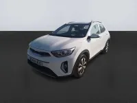 Usado Kia Stonic 84 CV (61 kW) 2023 Blanco SUV