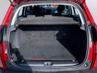 Usado Peugeot 2008 Allure 100 CV (73 kW) 2017 Rojo SUV